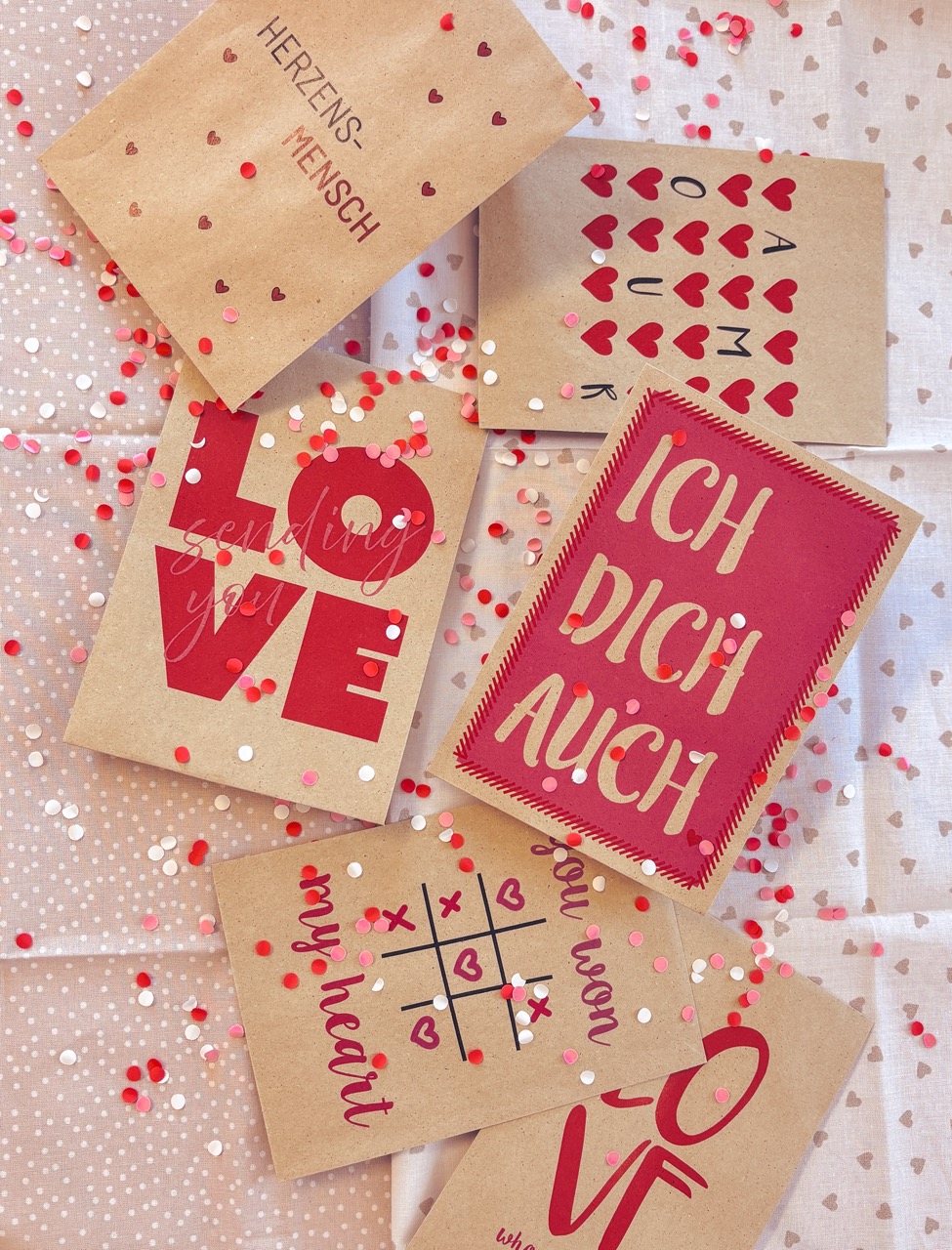 biovielfalter-valentinstagskarte-amour-einpflanzbare-saatgutkarte image 4